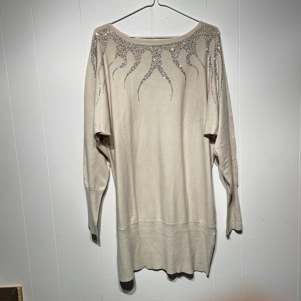 Women Long Sleeve with Rhinestones